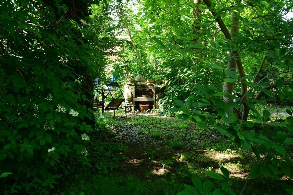 Schoene Ferienwohnung Mit Zwei Schlafzimmern Quedlinburg Exterior foto